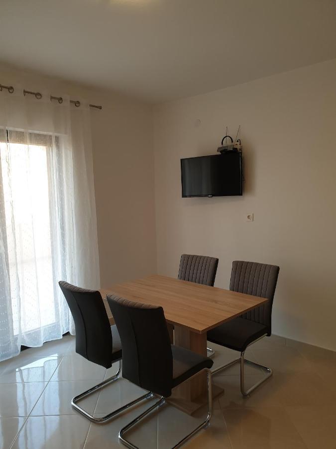 Apartments And Rooms With Parking Space Metajna, Pag - 4120 Zewnętrze zdjęcie