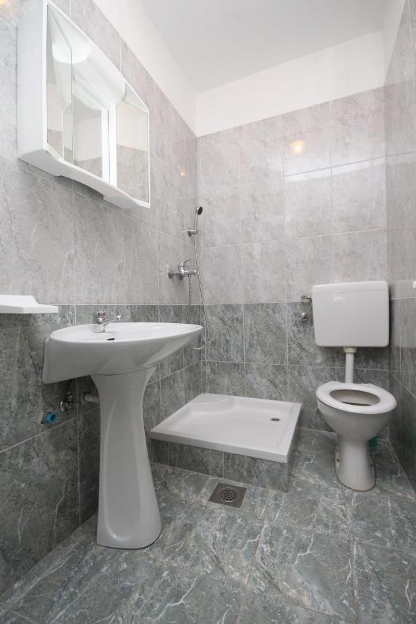 Apartments And Rooms With Parking Space Metajna, Pag - 4120 Zewnętrze zdjęcie